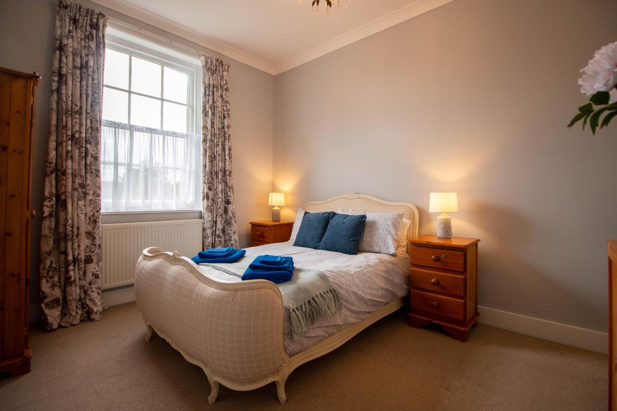 Florence House: Georgian Splendor By Apartment
